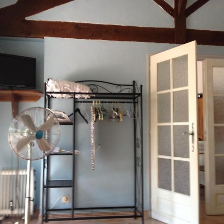 Domaine De La Marseillaise Apartment La Crau Bilik gambar