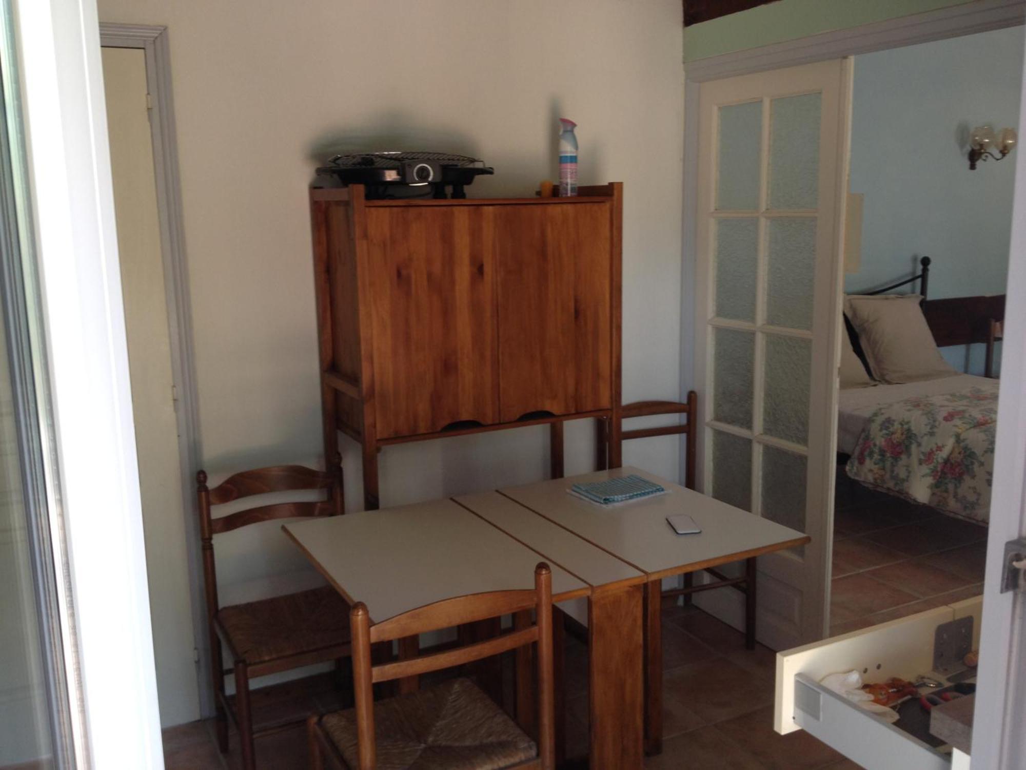 Domaine De La Marseillaise Apartment La Crau Bilik gambar