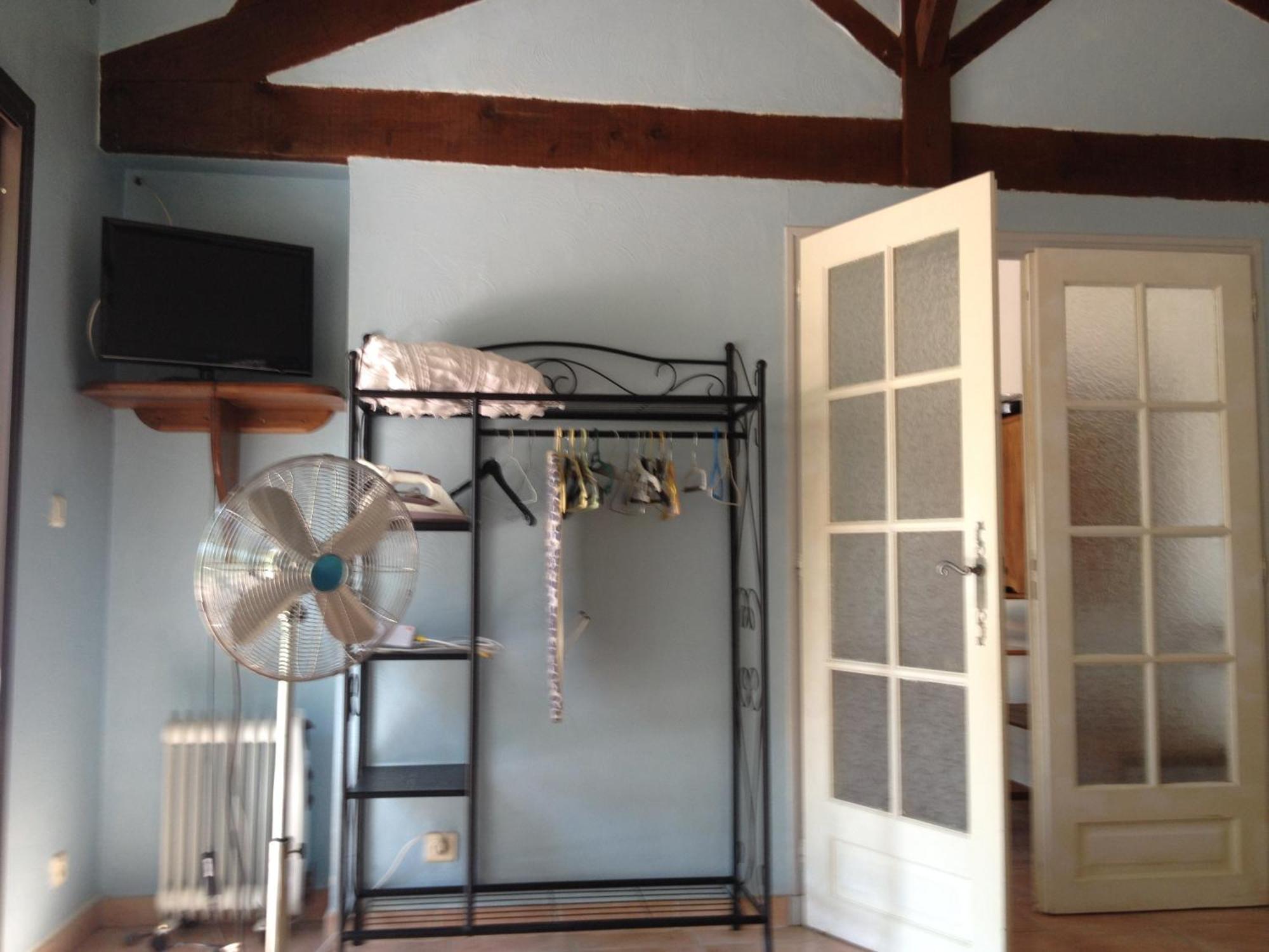 Domaine De La Marseillaise Apartment La Crau Bilik gambar