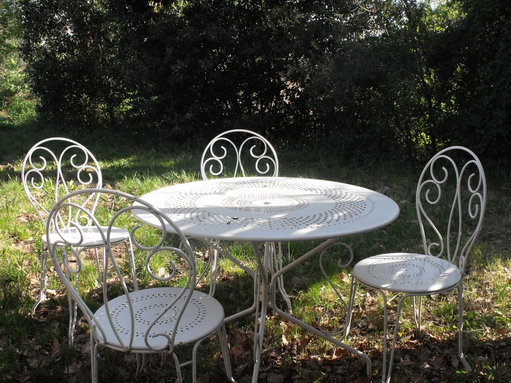 Domaine De La Marseillaise Apartment La Crau Bilik gambar