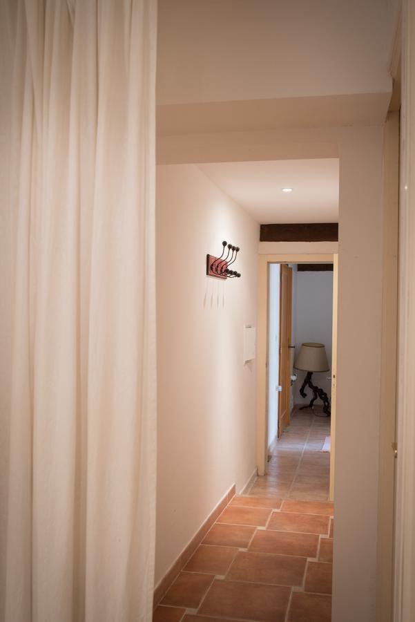 Domaine De La Marseillaise Apartment La Crau Luaran gambar